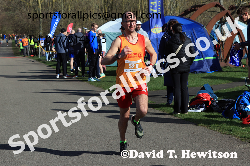 Masters Men Over-35s to 49s, 2026 NECAA Royal Signals Road Relays, Hetton Lyons Country Park, Hetton le Hole. Photo: David T. Hewitson/Sports for All Pics